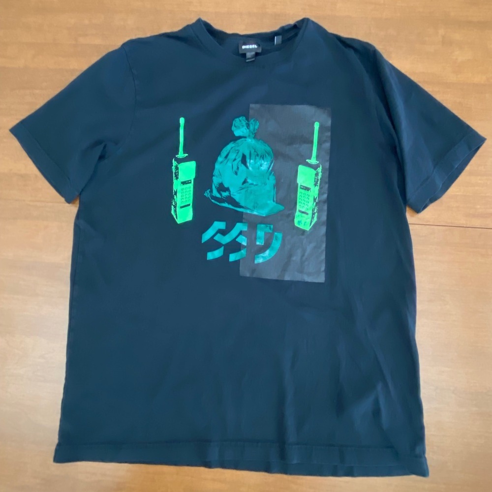 Diesel Mens Graphic T-Shirt Black Neon Green Walkie Talkie Japanese Text Large